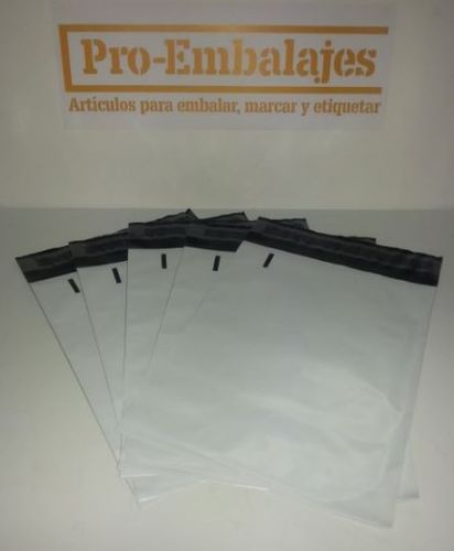 100 Sobres courier 165x220 mm.